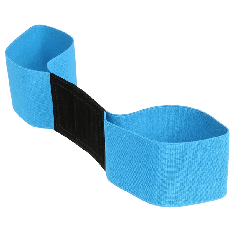 Svinghjälp för golfare för bättre bollträff och teknik Turkos